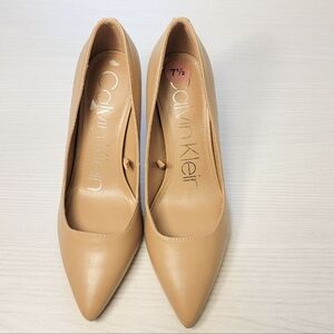 Calvin Klein Women's Tan Pumps